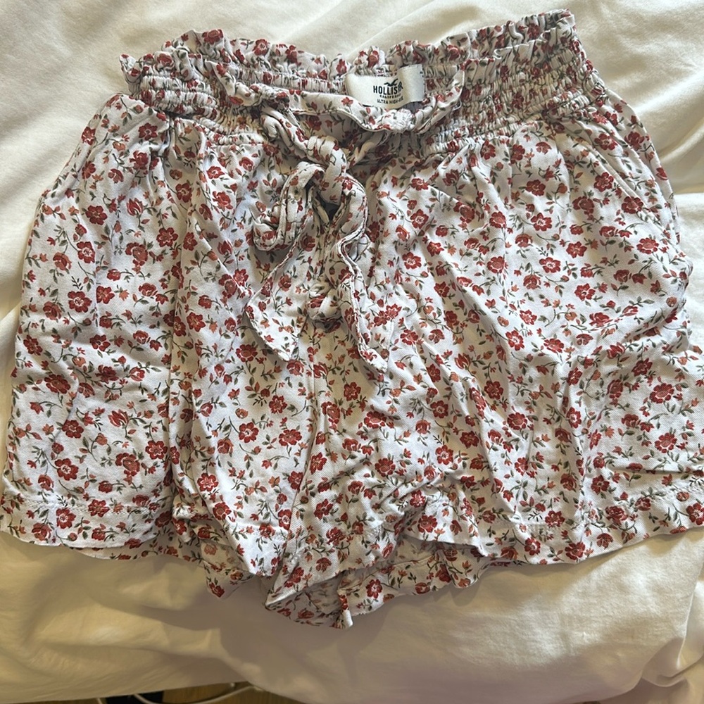 HOLLISTER shorts